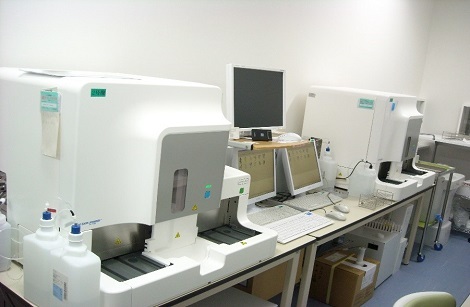 全自動尿統合分析装置の画像